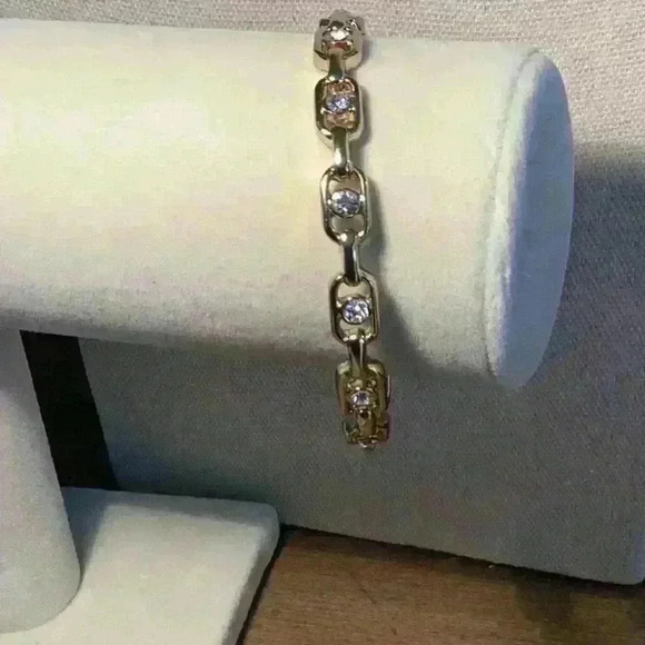 Vintage Gold Tone Bangle with Rhinestones - Picture 2 of 3